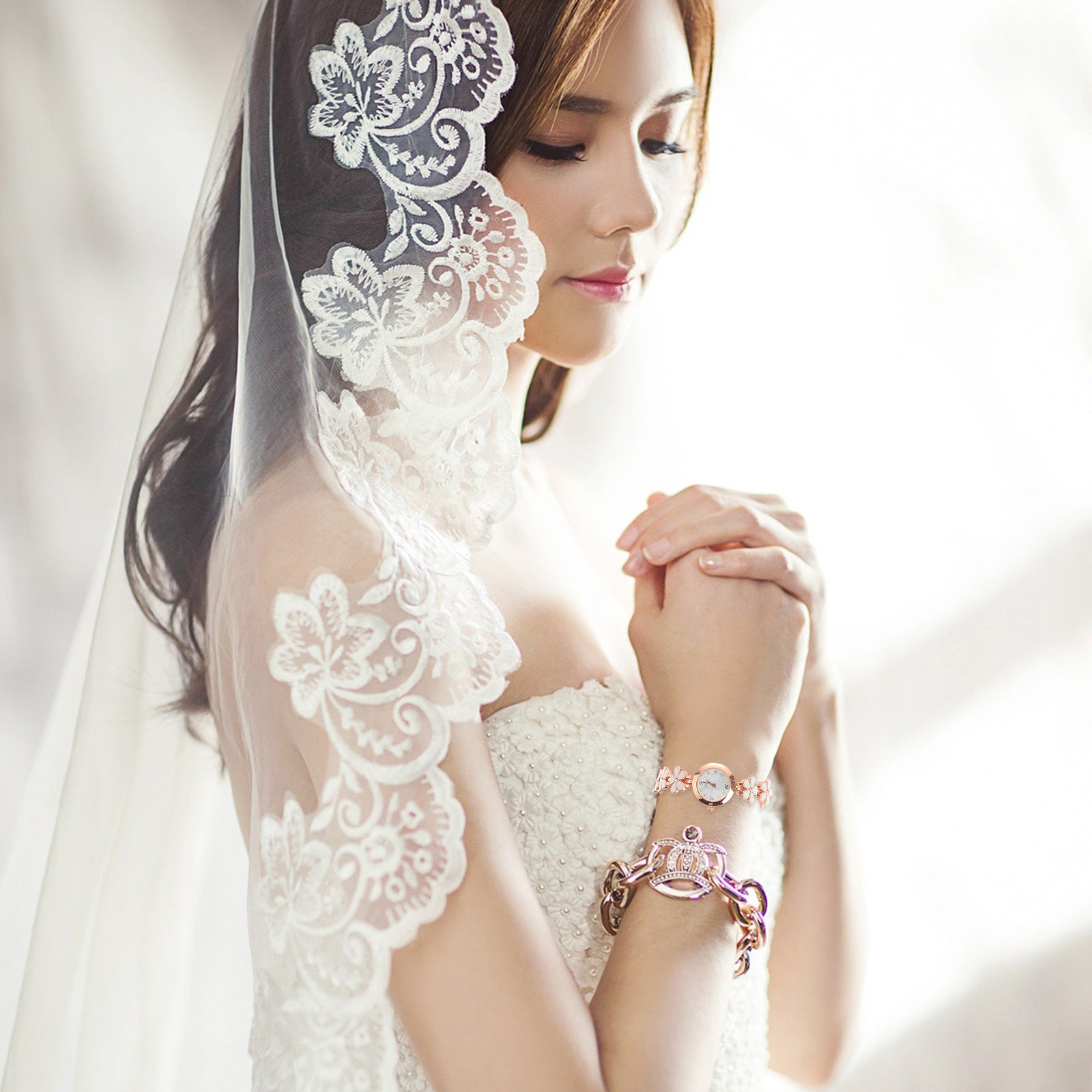 Exquisite Uhr, weißes Armband, – Luxury Watch White Bewertung und Preis